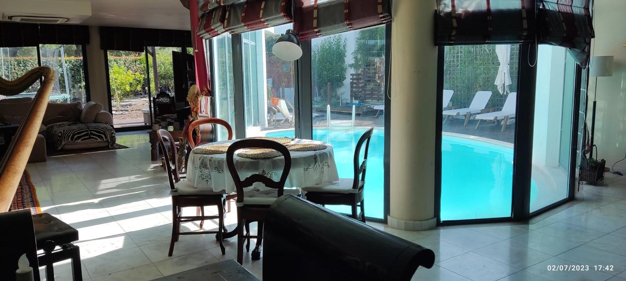 Villa De Lux With Pool Кинта-ду-Анжу Номер фото